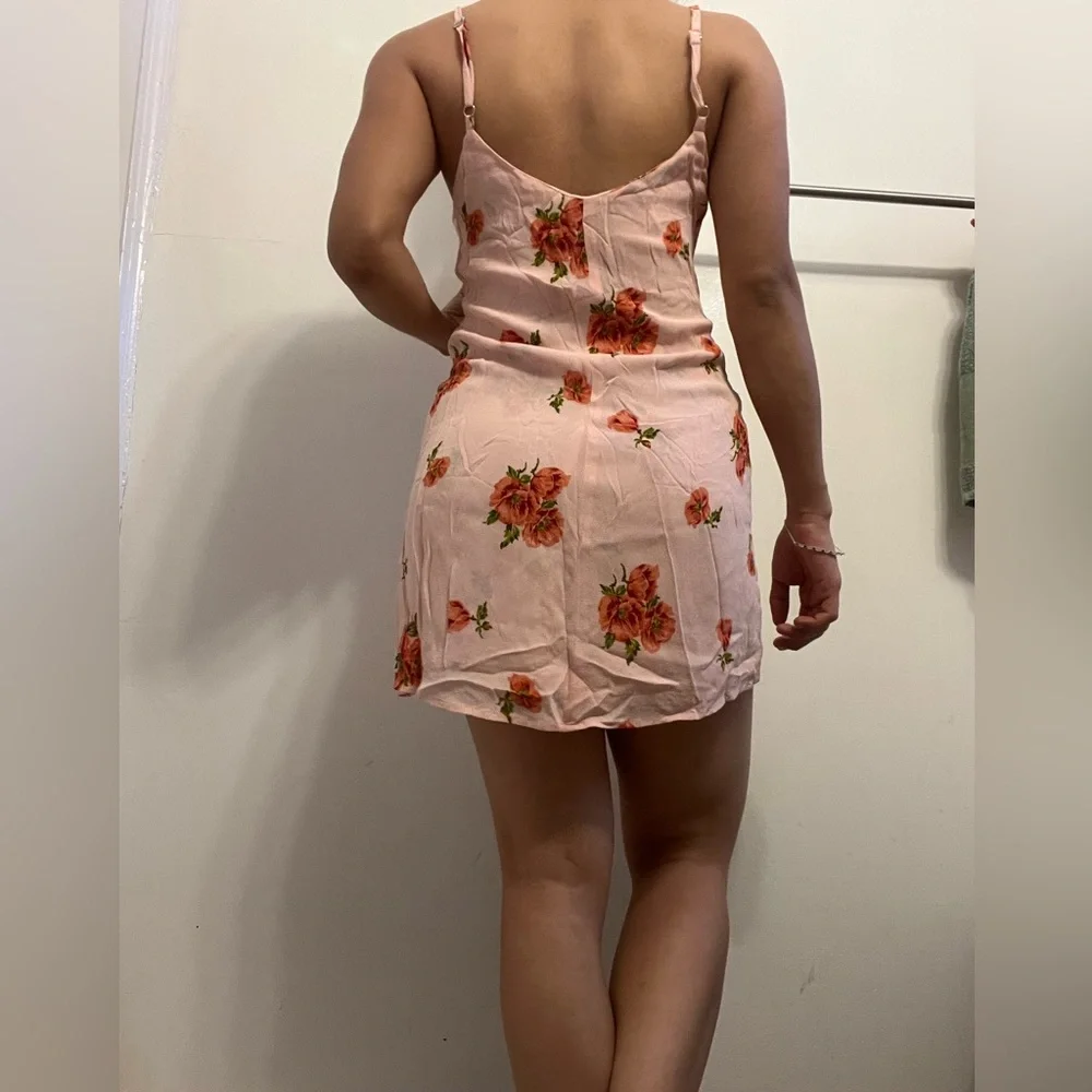 Reformation Dress - Picture 2 of 5